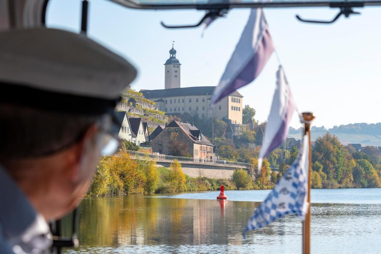 Schlosshotel Horneck Gundelsheim  Buitenkant foto
